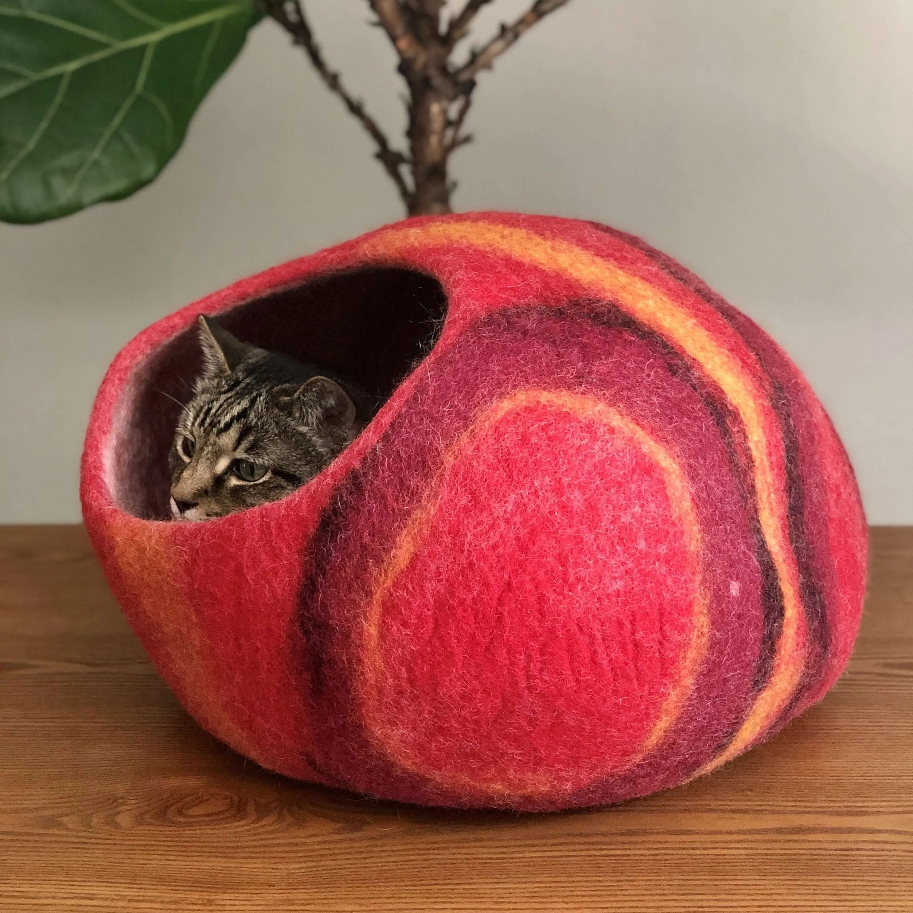 FIERY SUNSET Wool Cat Cave | Cat Bed