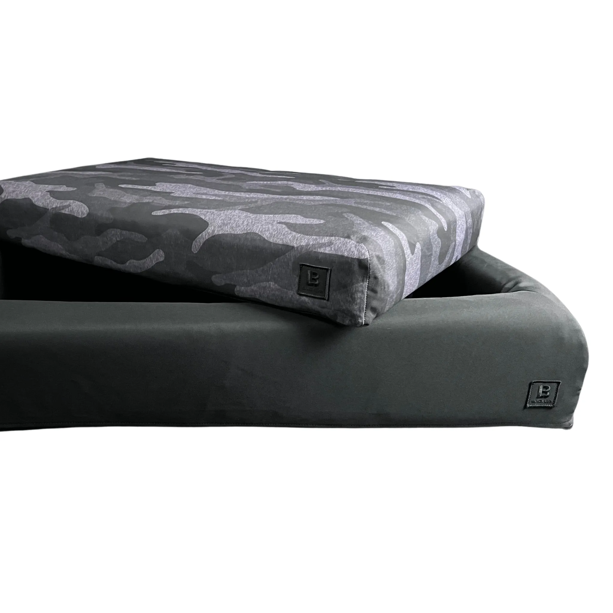 Nomad - Tough Bolster Bed (2-in-1)